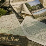 Air camping car perigord noir : panneau et plan d’emplacements