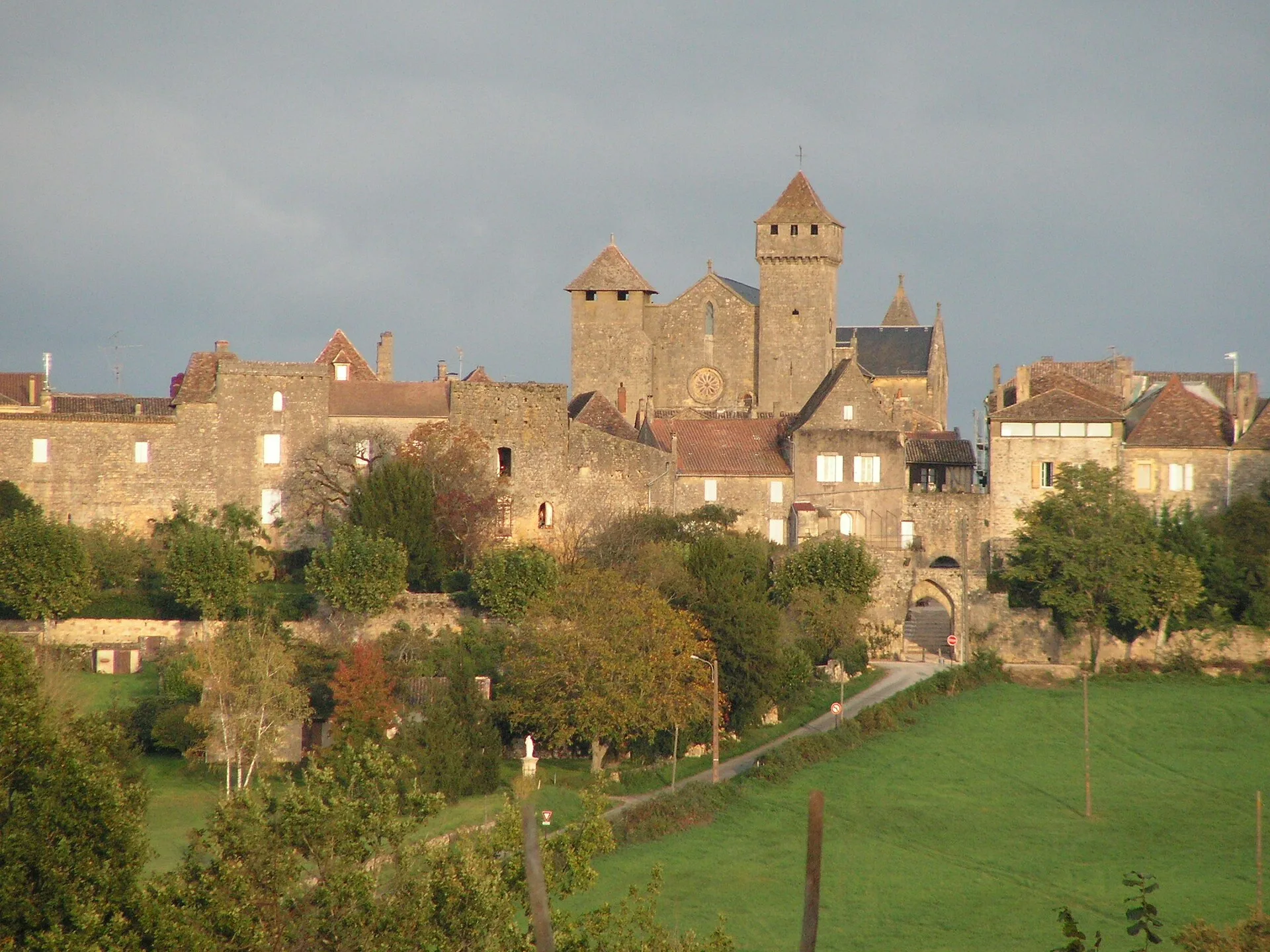 Le centre ancien de Beaumont-du-Périgord et son architecture de bastide
