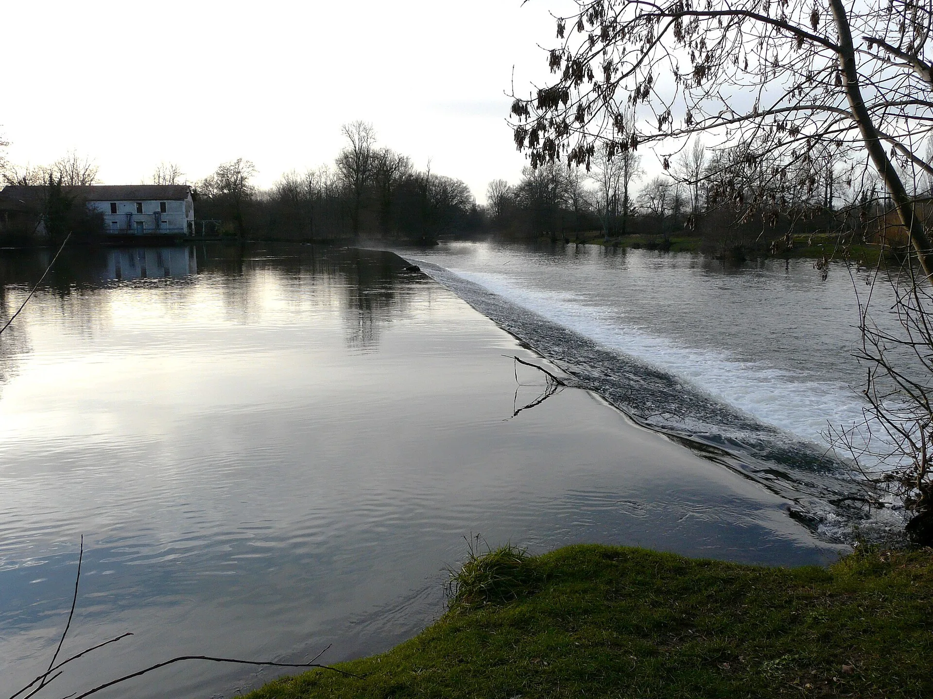 L’Isle au barrage de Ménestérol