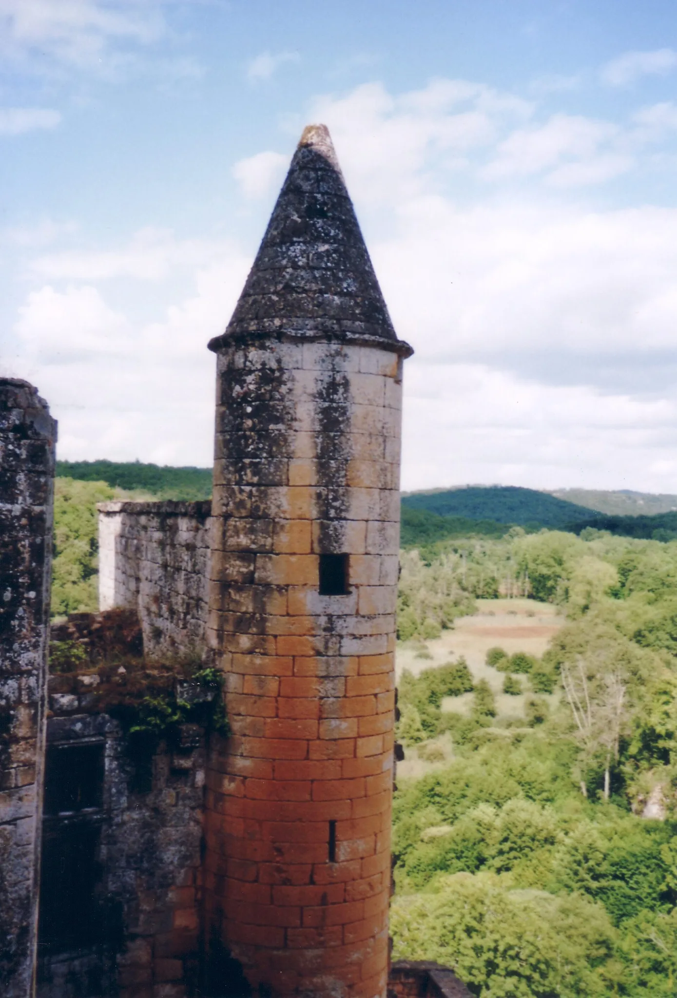 Château de Commarque - Les mystères de la Forteresse oubliée